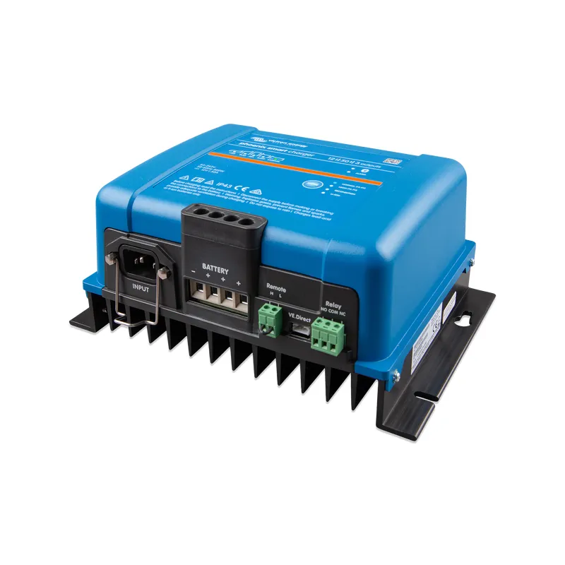 Phoenix Smart IP43 Charger 12/30 (3) 120-240V inkl. Bluetooth