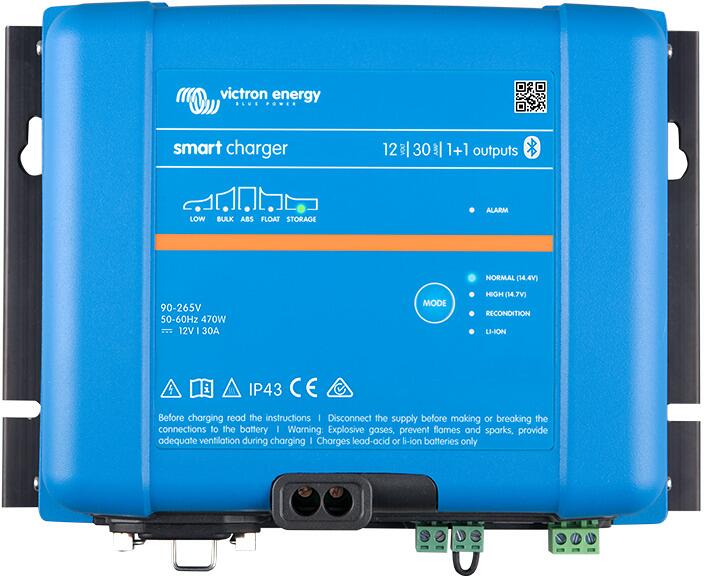 Smart IP43 Charger 12/30(1+1) 120-240V 